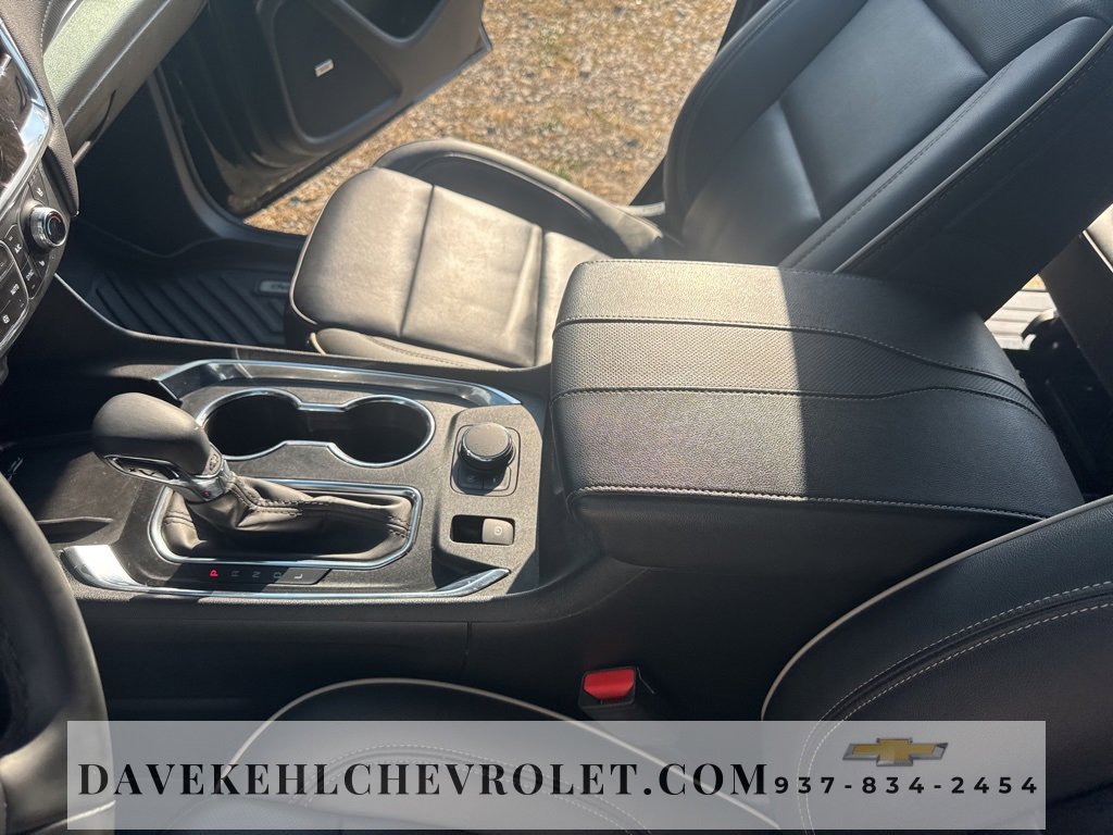 Certified 2023 Chevrolet Traverse Premier w/ Redline Edition image 17