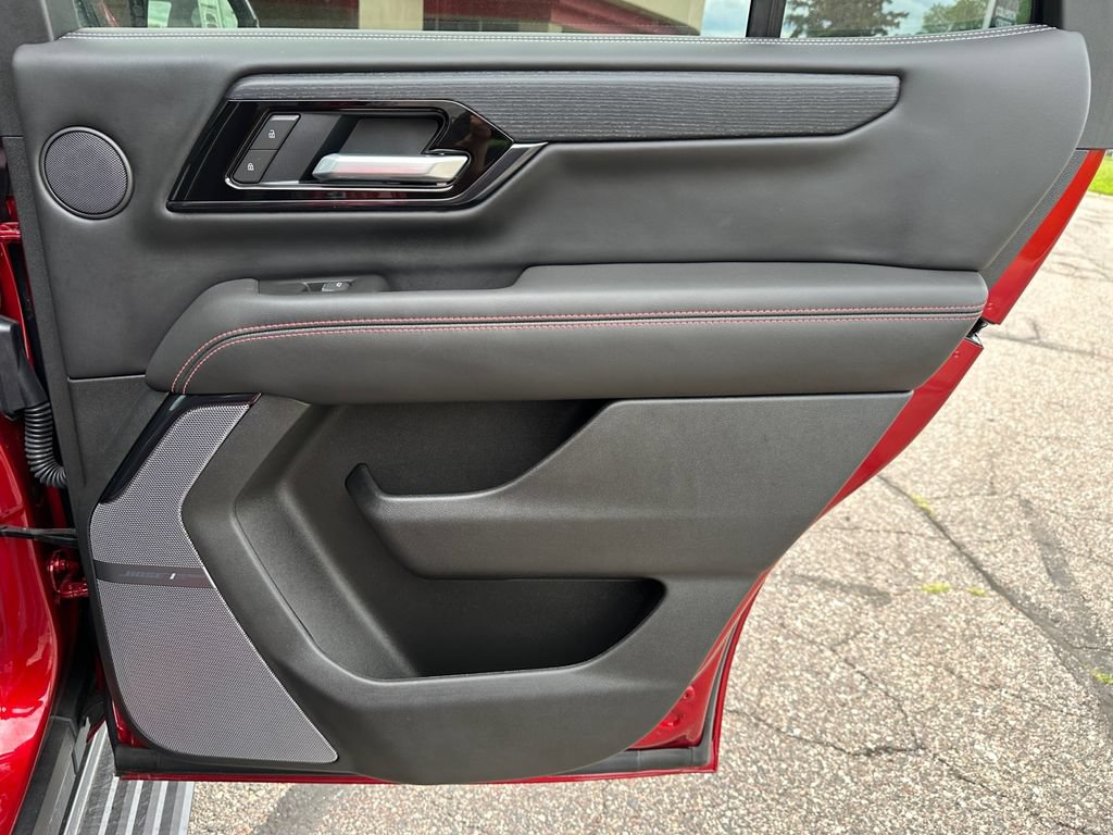 New 2026 GMC Yukon AT4 Ultimate w/ LPO, Floor Liner Package AWD/4WD image 50