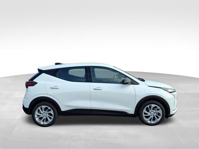 New 2027 Chevrolet Bolt LT w/ Comfort Package FWD image 2