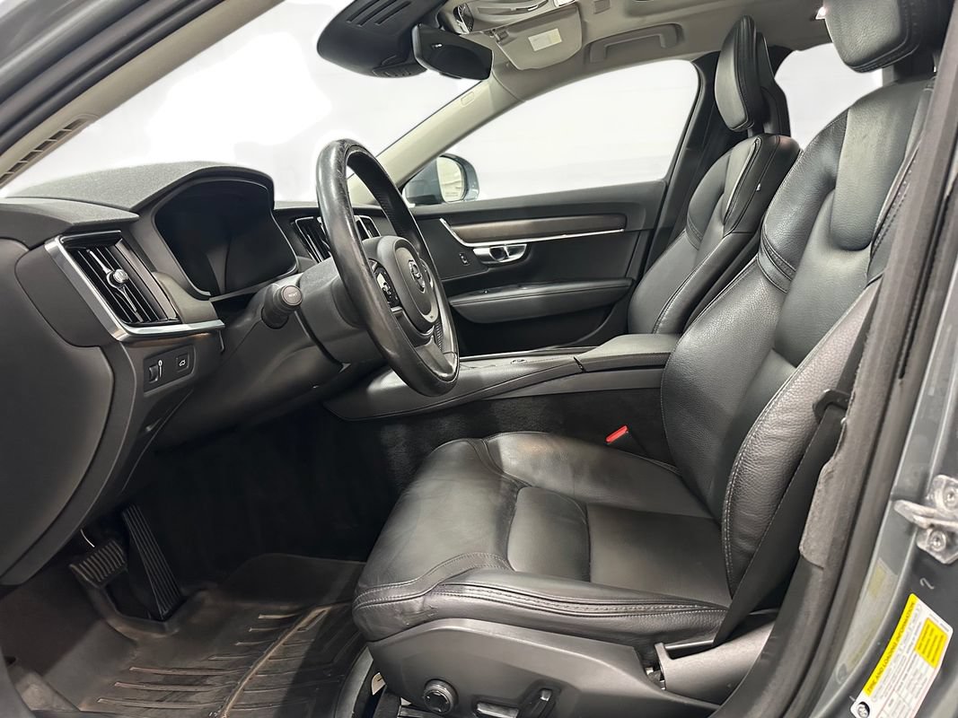 Used 2018 Volvo V90 T6 Cross Country w/ Convenience Package AWD/4WD image 10