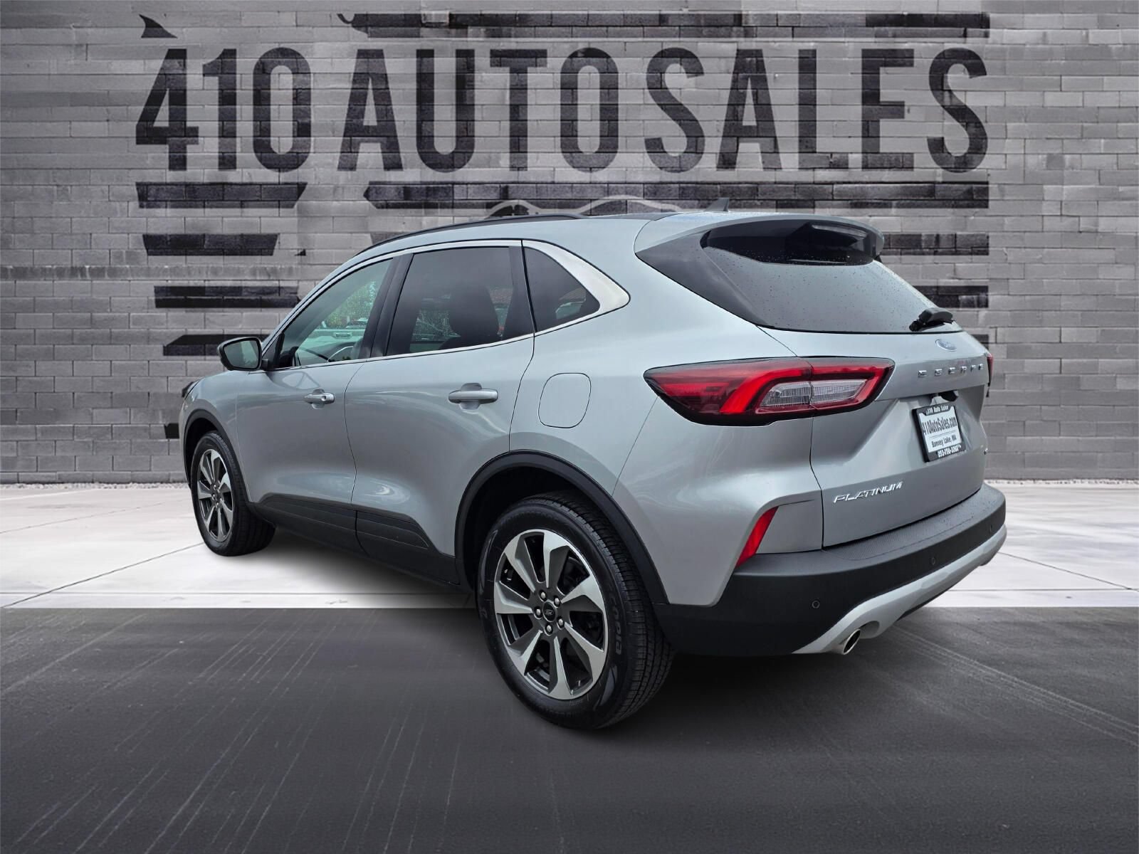 Used 2023 Ford Escape Platinum AWD/4WD image 8