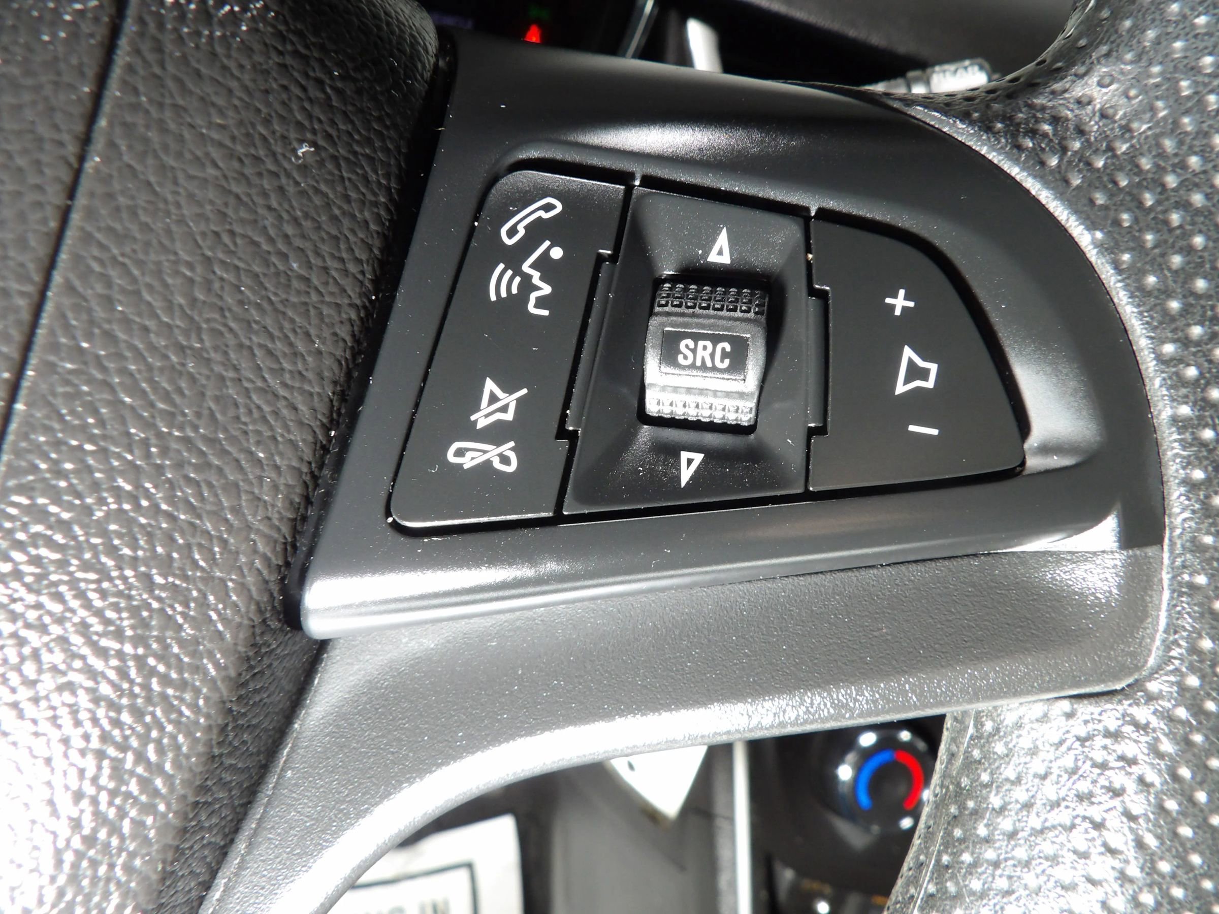 Used 2020 Chevrolet Trax LS w/ Tint and Cruise Package image 16