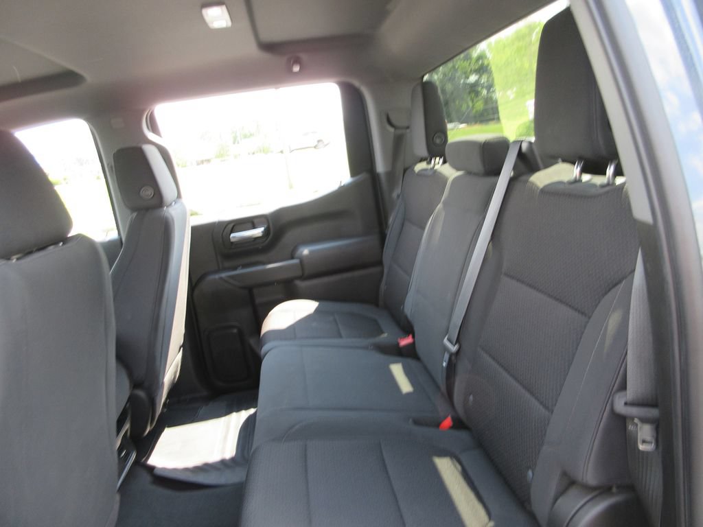 Certified 2021 Chevrolet Silverado 1500 Custom w/ LPO, Dark Essentials Package AWD/4WD image 19