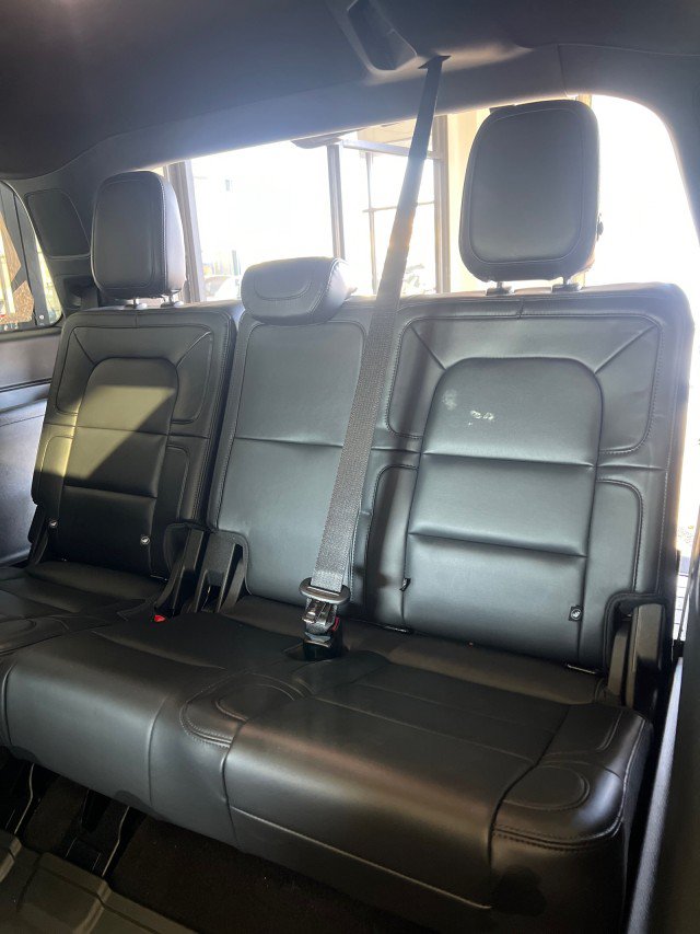 Used 2024 Lincoln Navigator Reserve AWD/4WD image 10
