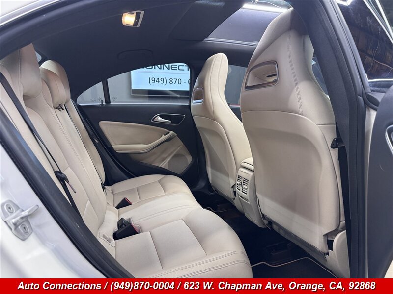 Used 2014 Mercedes-Benz CLA 250 image 8