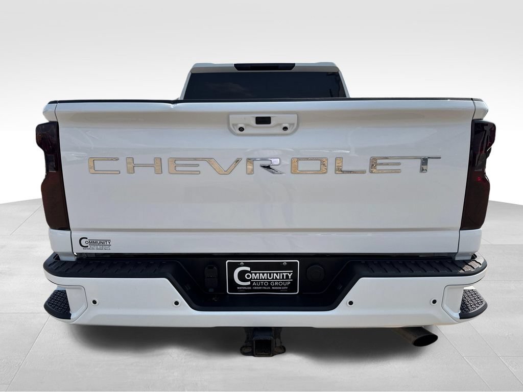 Used 2024 Chevrolet Silverado 2500 Custom w/ Custom Value Package AWD/4WD image 4