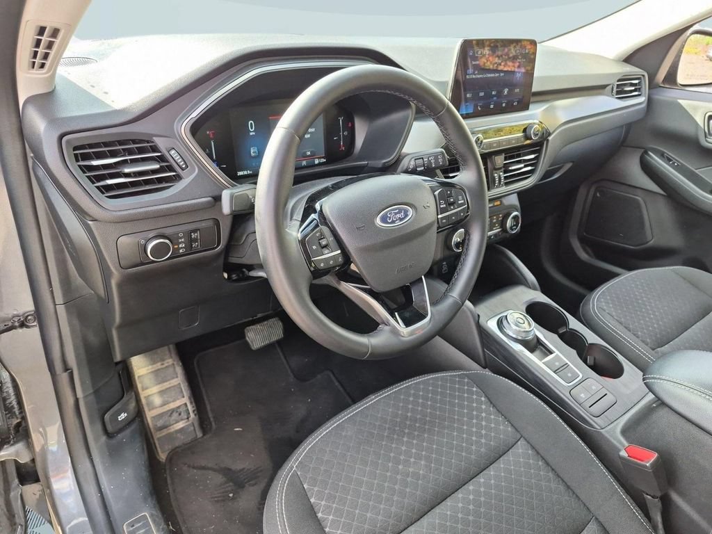 Certified 2025 Ford Escape Active AWD/4WD image 13