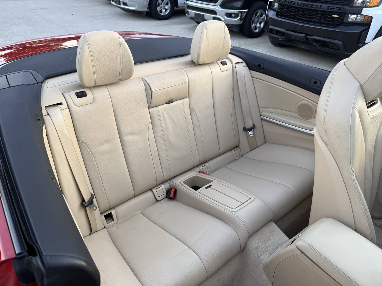 Used 2014 BMW 428i xDrive Convertible AWD/4WD image 16