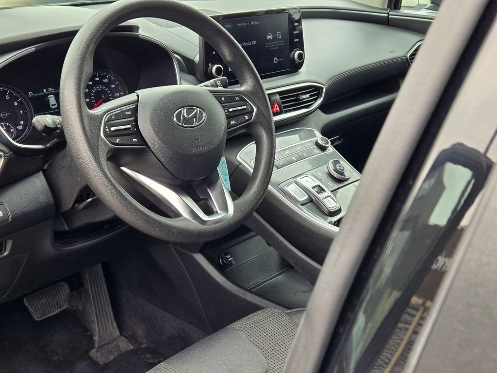 Used 2021 Hyundai Santa Fe SE image 31