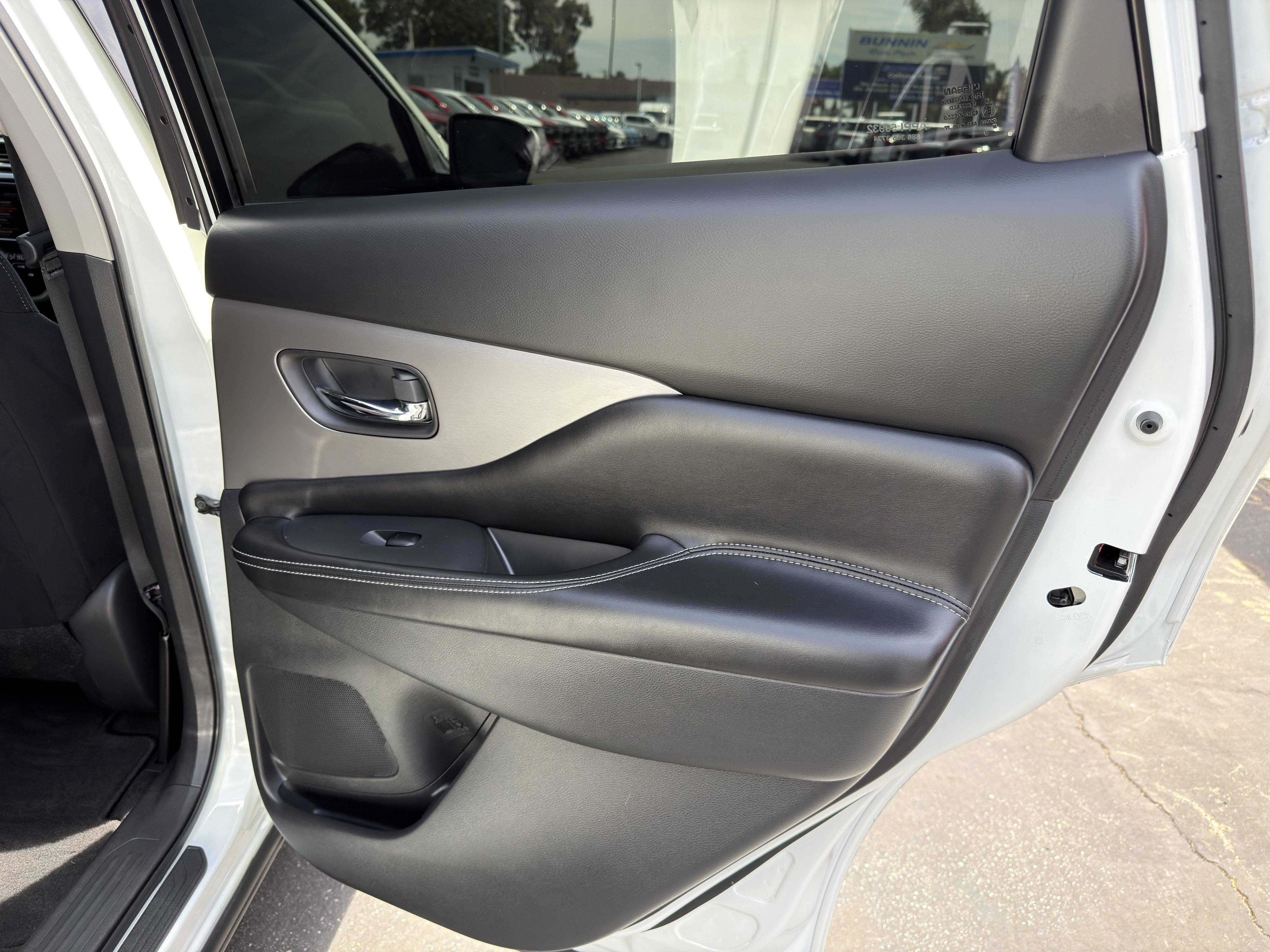 Used 2021 Nissan Murano SV FWD image 13