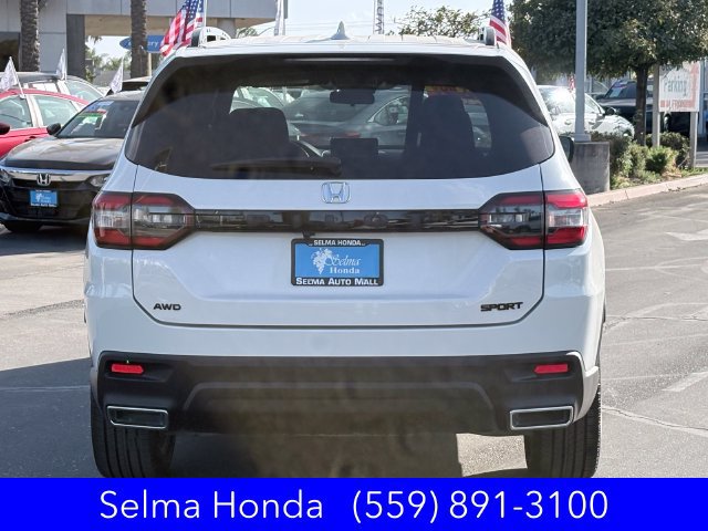 Certified 2023 Honda Pilot Sport image 6