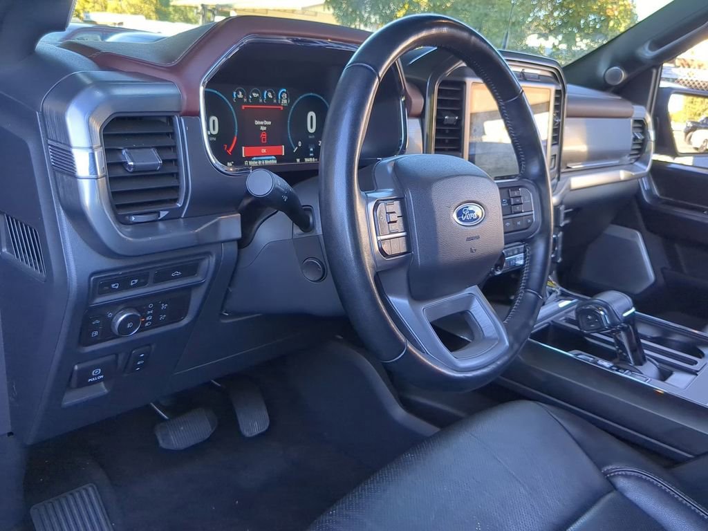 Used 2021 Ford F150 Lariat w/ Equipment Group 502A High image 19