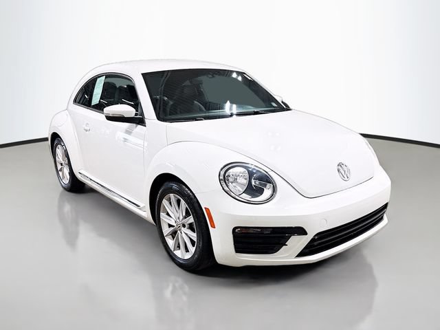 Used 2018 Volkswagen Beetle 2.0T S FWD image 3