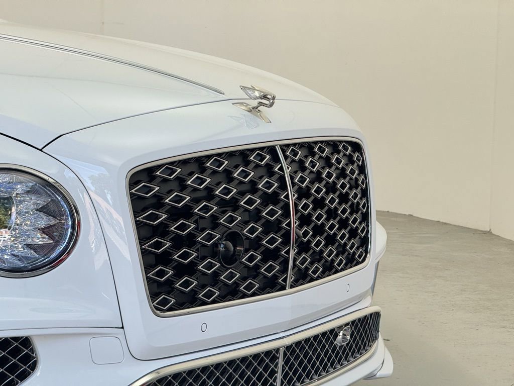 New 2026 Bentley Flying Spur Plug-In Hybrid image 34