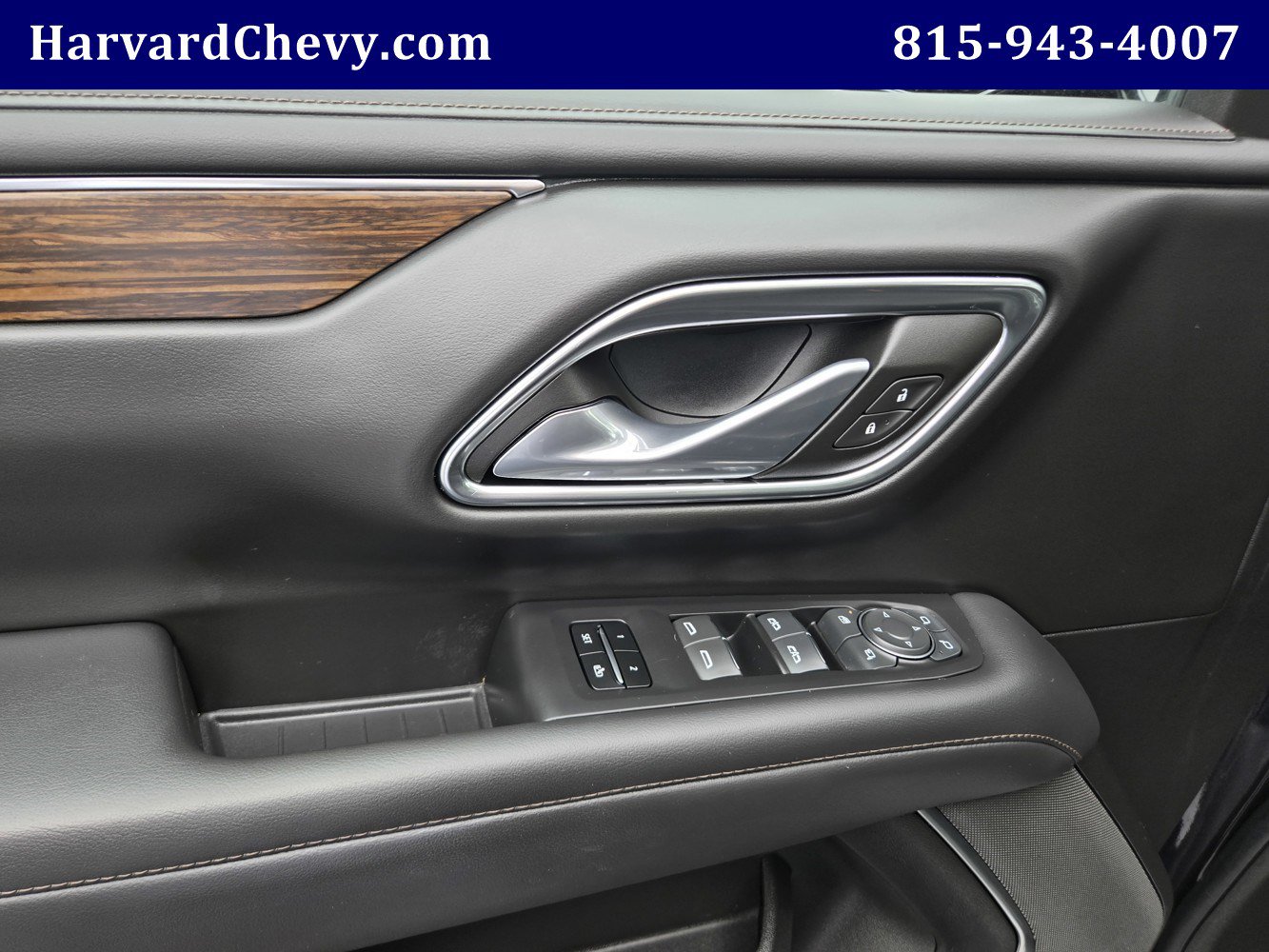 Certified 2024 Chevrolet Suburban High Country AWD/4WD image 33