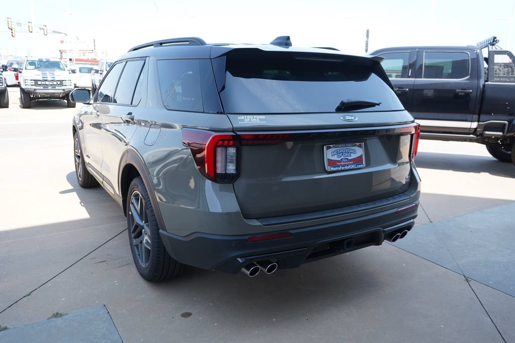 New 2026 Ford Explorer ST AWD/4WD image 8