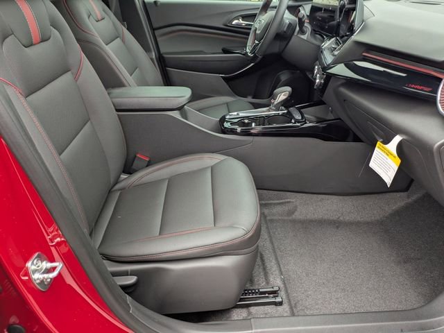 New 2026 Chevrolet Trax RS w/ Sunroof Package FWD image 36