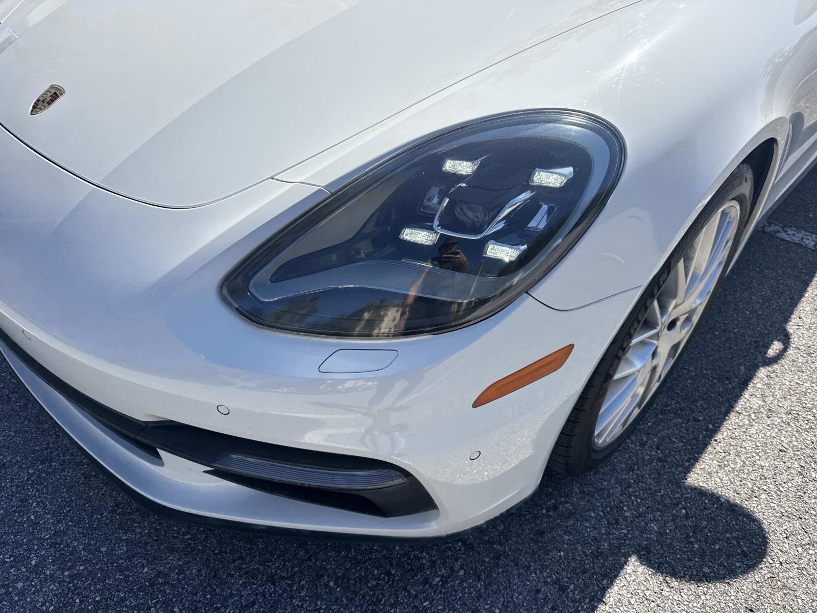 Used 2019 Porsche Panamera 4 image 10