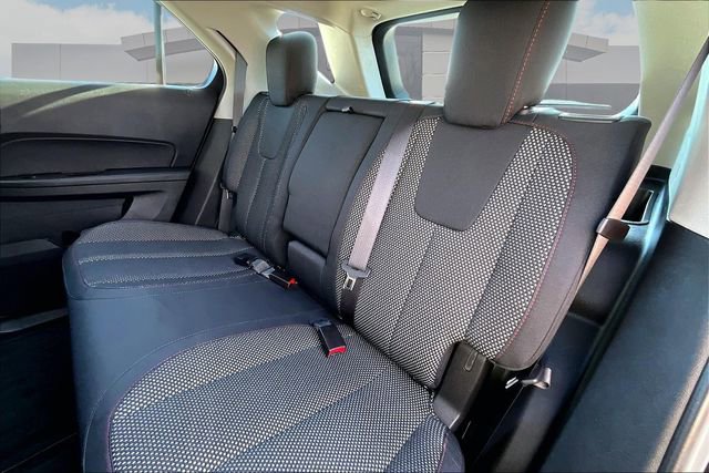 Used 2017 Chevrolet Equinox LS image 26