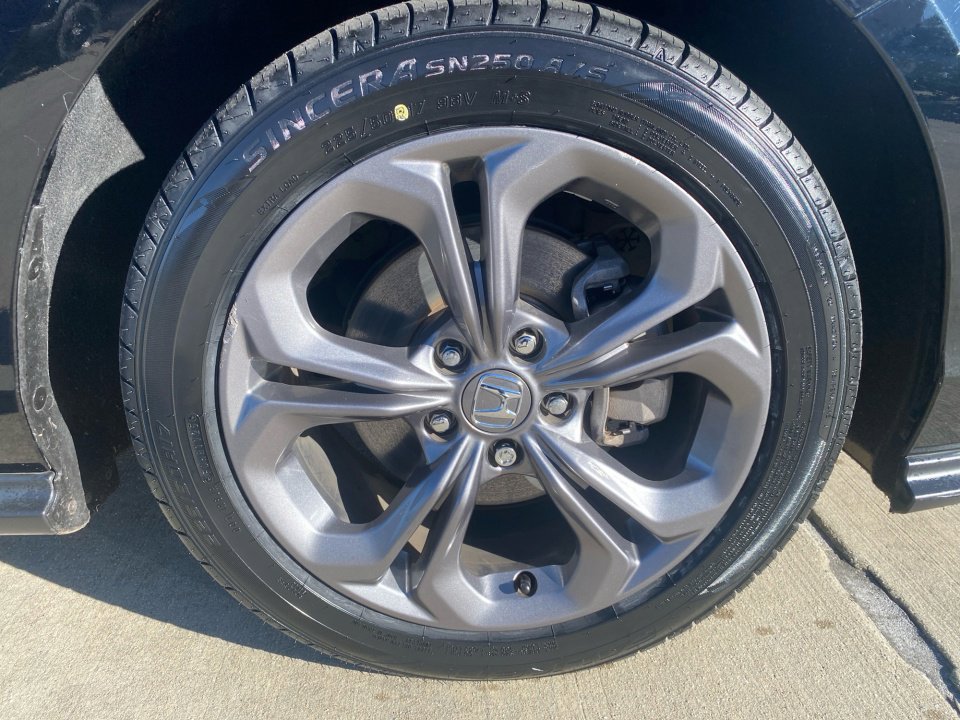 Used 2024 Honda Accord EX image 28