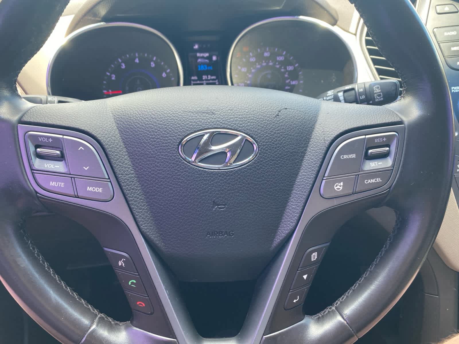 Used 2013 Hyundai Santa Fe Sport FWD image 12