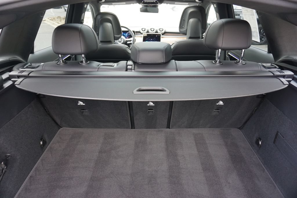 Certified 2025 Mercedes-Benz GLC 300 4MATIC image 31