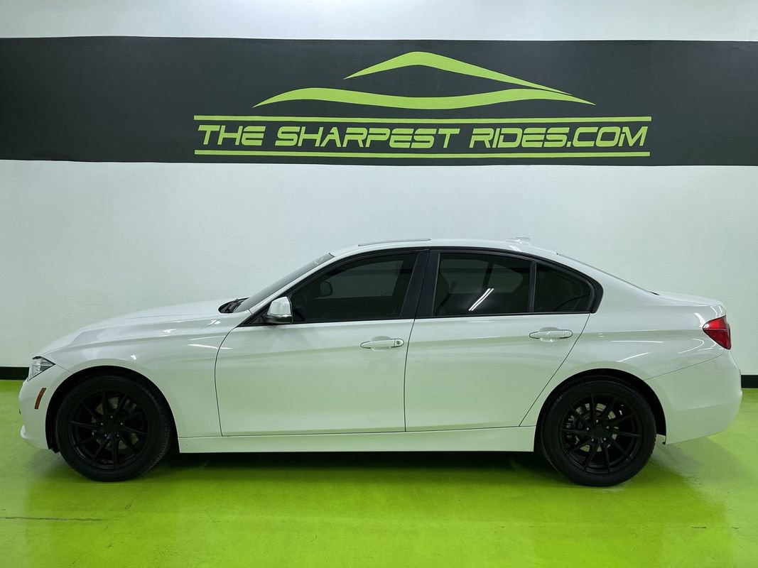 Used 2017 BMW 320i xDrive Sedan image 6