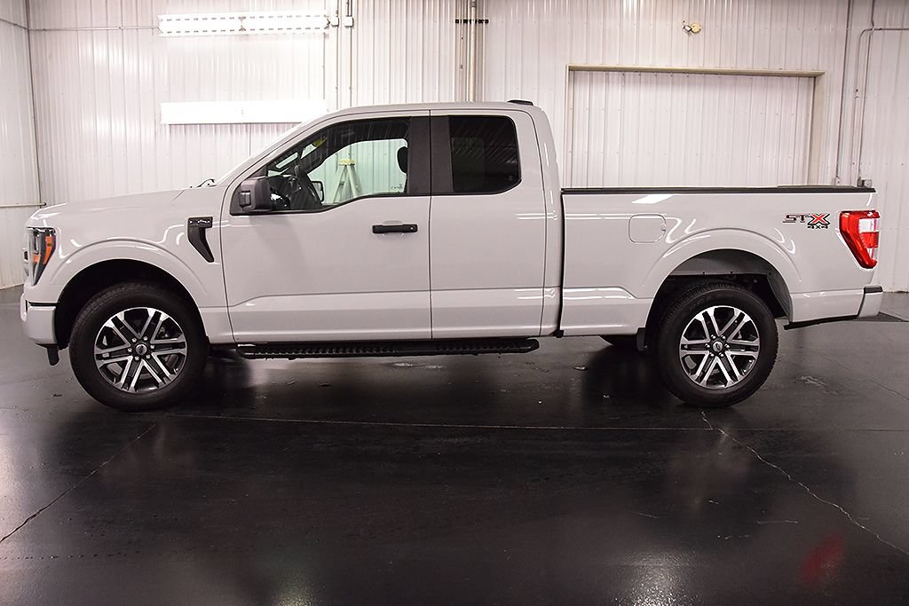 Used 2023 Ford F150 XL w/ STX Appearance Package AWD/4WD image 4