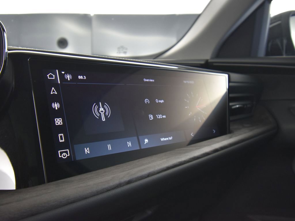 New 2025 Audi Q5 Prestige image 32