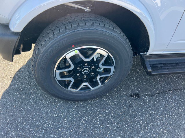 New 2025 Ford Bronco Outer Banks image 31