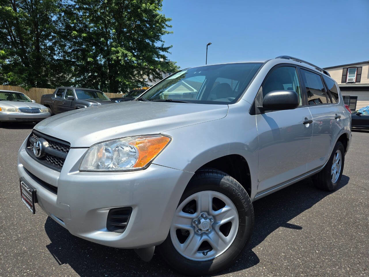 Used 2010 Toyota RAV4 4WD image 2