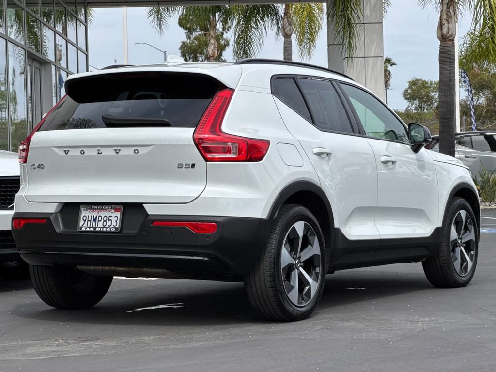 Certified 2023 Volvo XC40 B5 Ultimate image 5