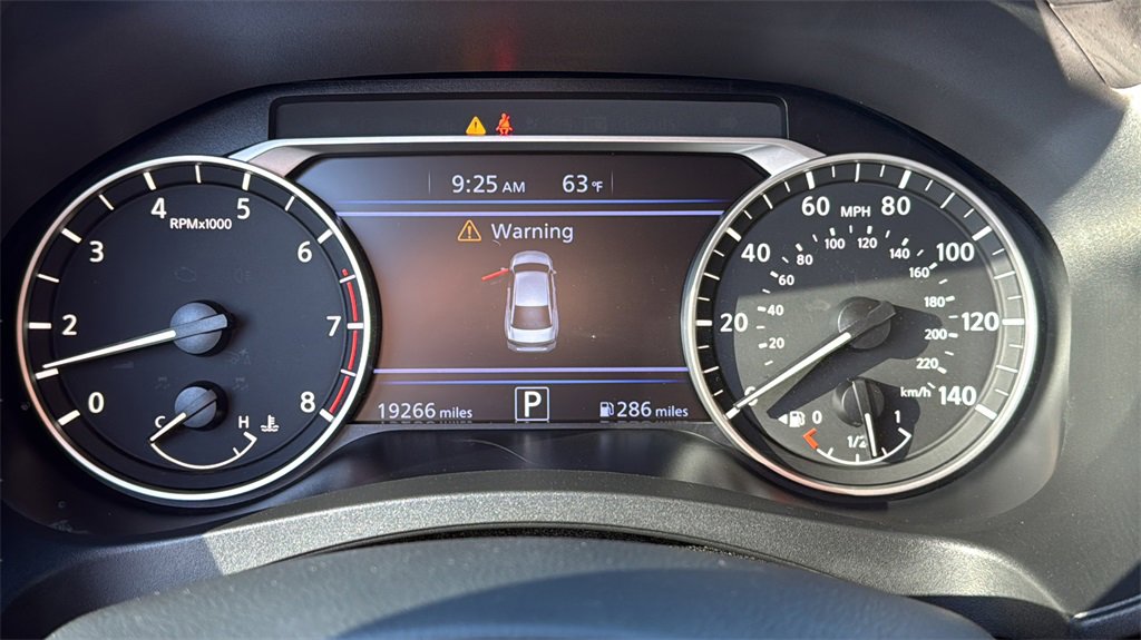 Used 2024 Nissan Altima 2.5 SV image 9