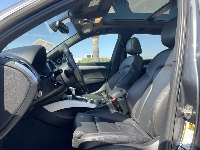 Used 2017 Audi Q5 2.0T Premium Plus w/ Technology Package image 19