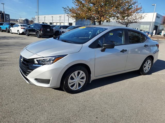 Certified 2025 Nissan Versa S image 8