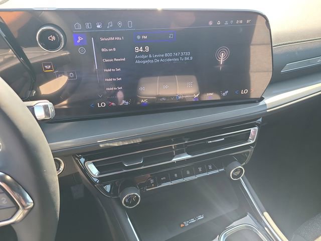 New 2026 Chevrolet Traverse LT w/ Midnight/Sport Edition image 31