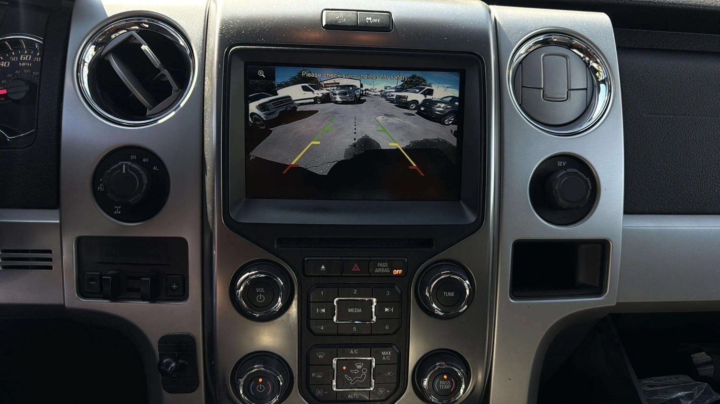 Used 2014 Ford F150 FX4 w/ Equipment Group 402A Luxury AWD/4WD image 10