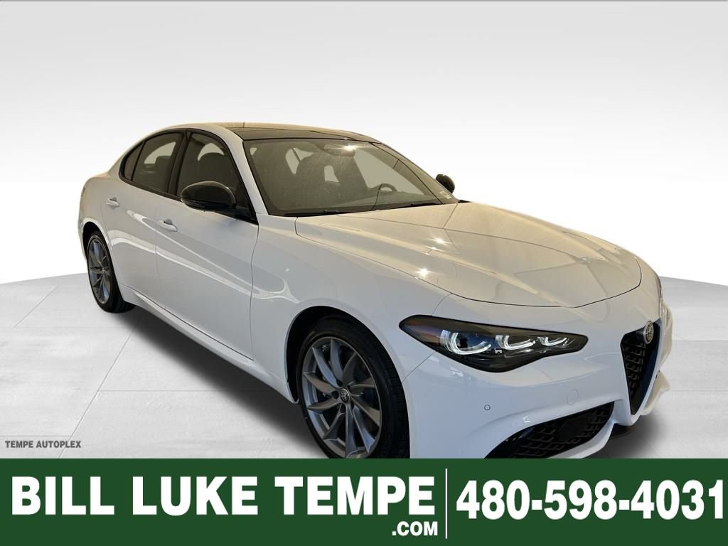 New 2025 Alfa Romeo Giulia video 1