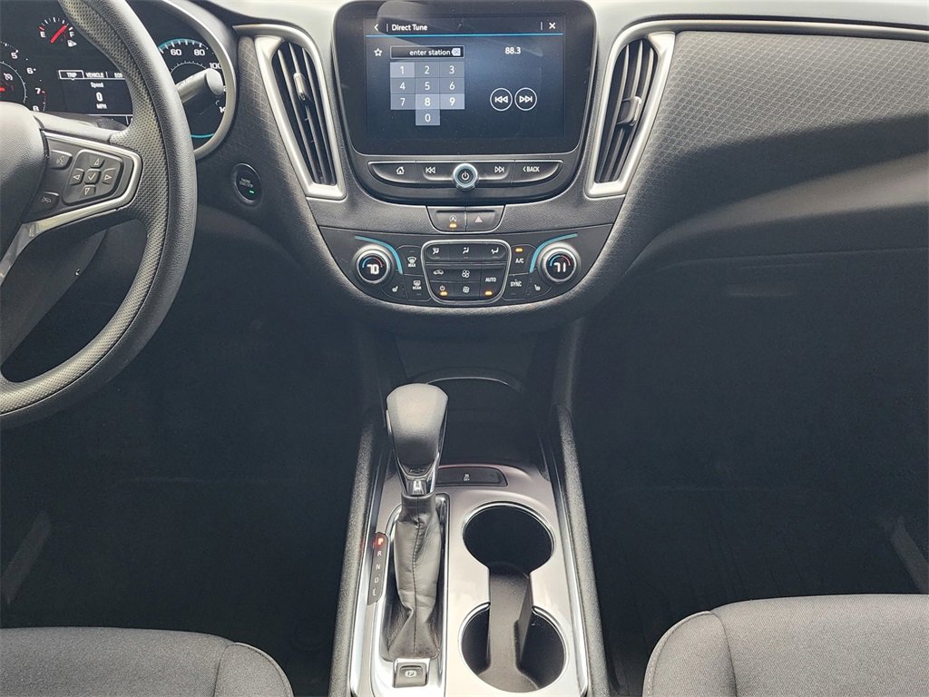 Used 2023 Chevrolet Malibu LT image 36