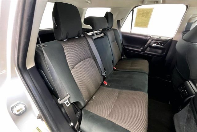 Used 2018 Toyota 4Runner TRD Off-Road w/ Convenience Package AWD/4WD image 19