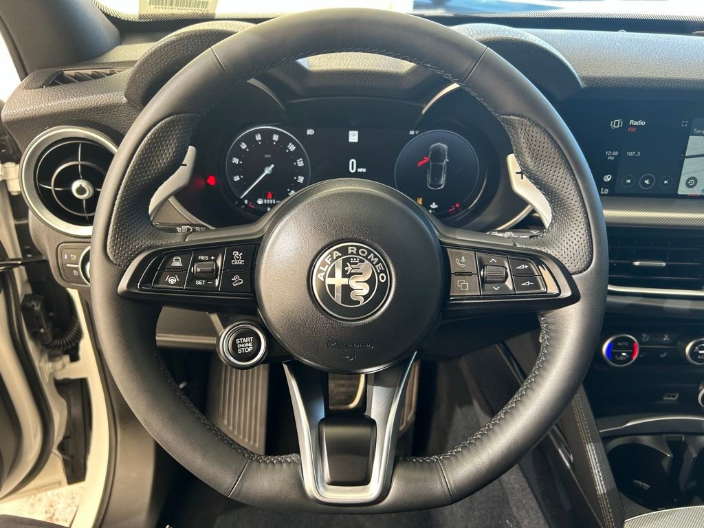New 2025 Alfa Romeo Stelvio Sprint w/ Convenience Package image 42