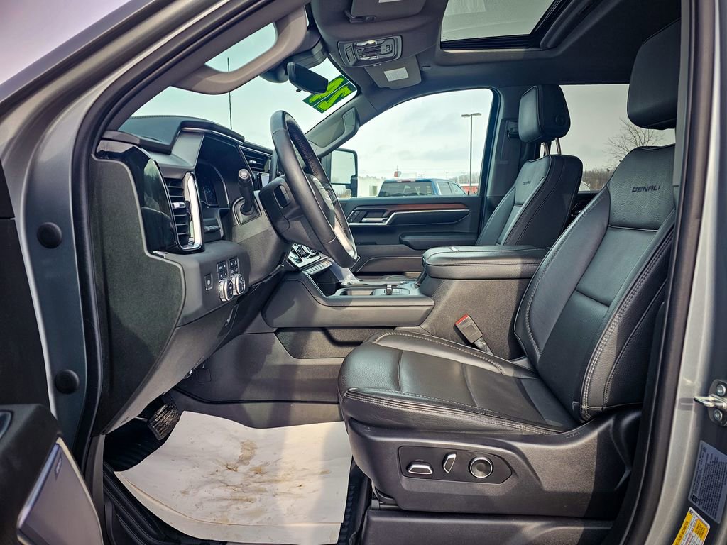 Certified 2024 GMC Sierra 2500 Denali w/ Denali Reserve Package image 16
