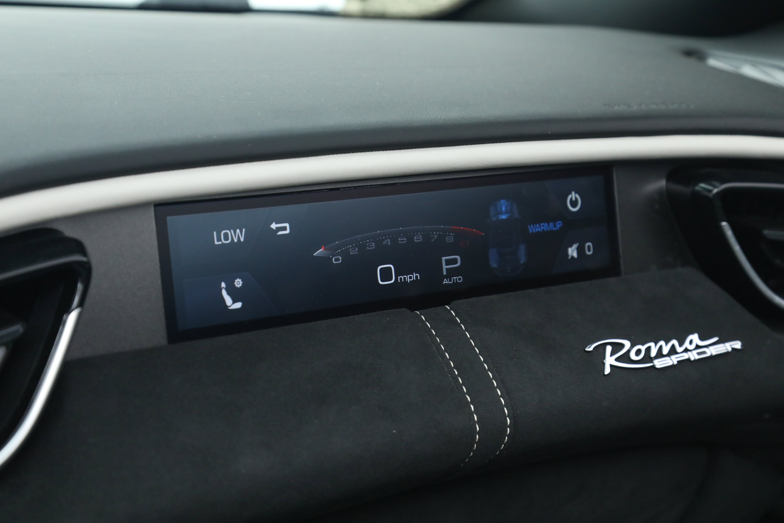 Certified 2024 Ferrari Roma Spider RWD image 34