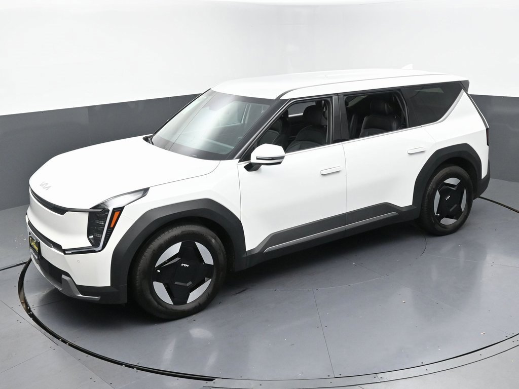 Used 2024 Kia EV9 Light Long Range image 50