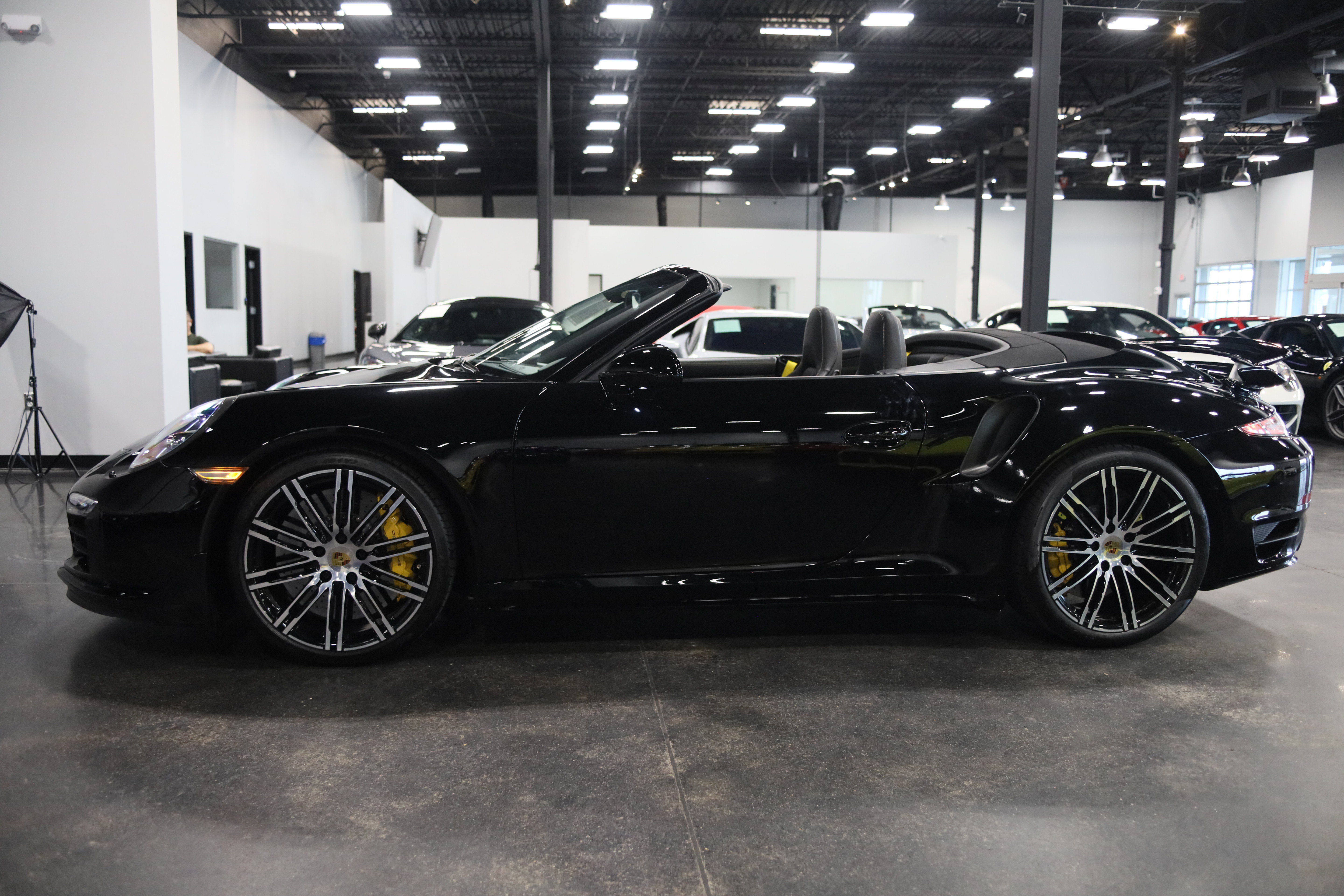 Used 2015 Porsche 911 Turbo S AWD/4WD image 11