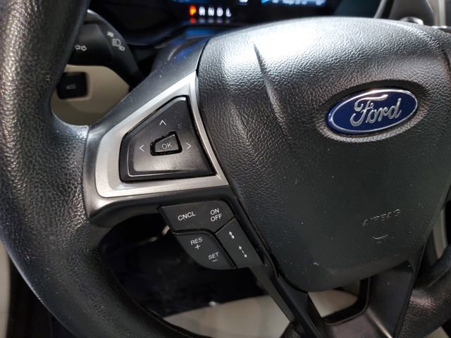 Used 2019 Ford Fusion SE FWD image 14