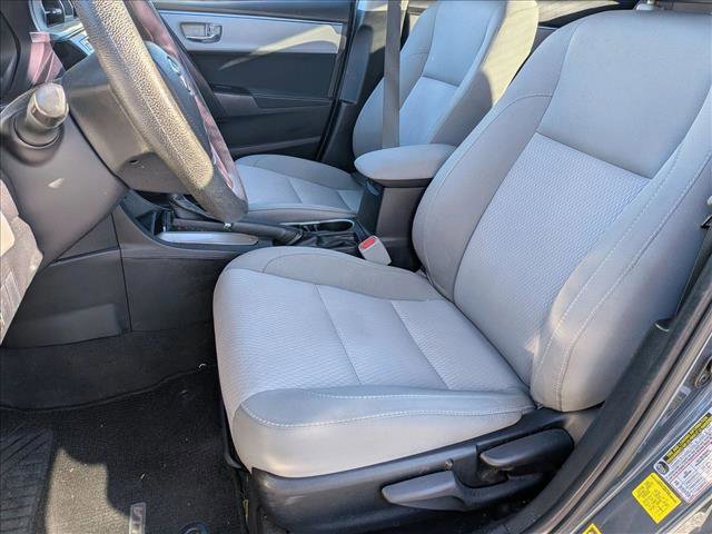 Used 2015 Toyota Corolla LE image 14