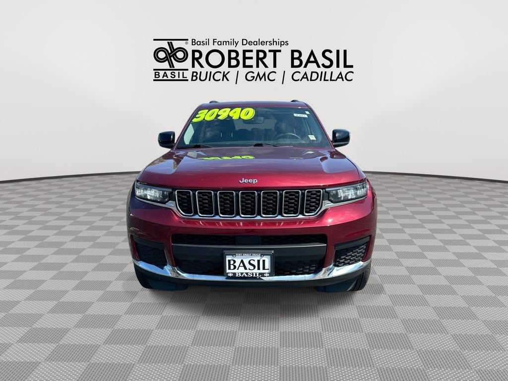 Used 2023 Jeep Grand Cherokee L Laredo AWD/4WD image 3