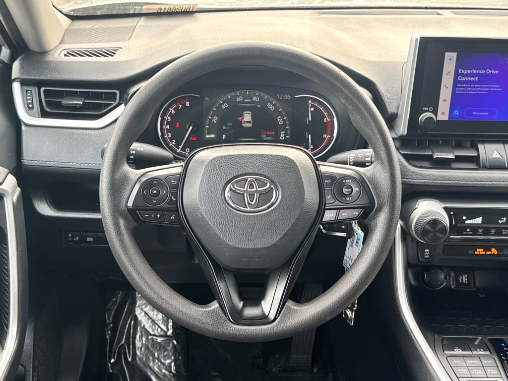 Used 2024 Toyota RAV4 LE image 13