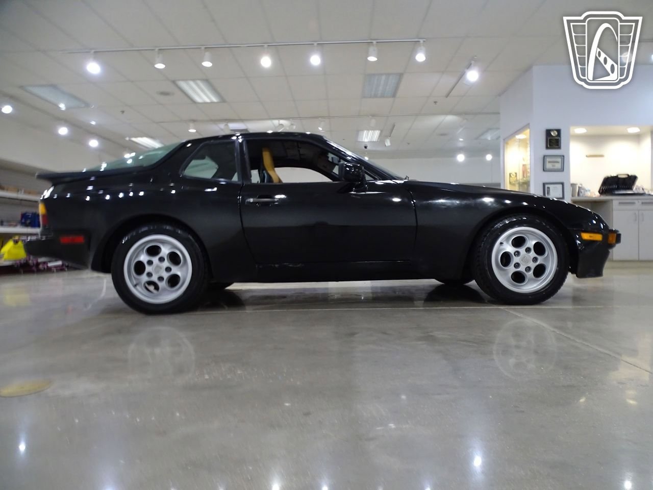 Used 1987 Porsche 944 S RWD image 20